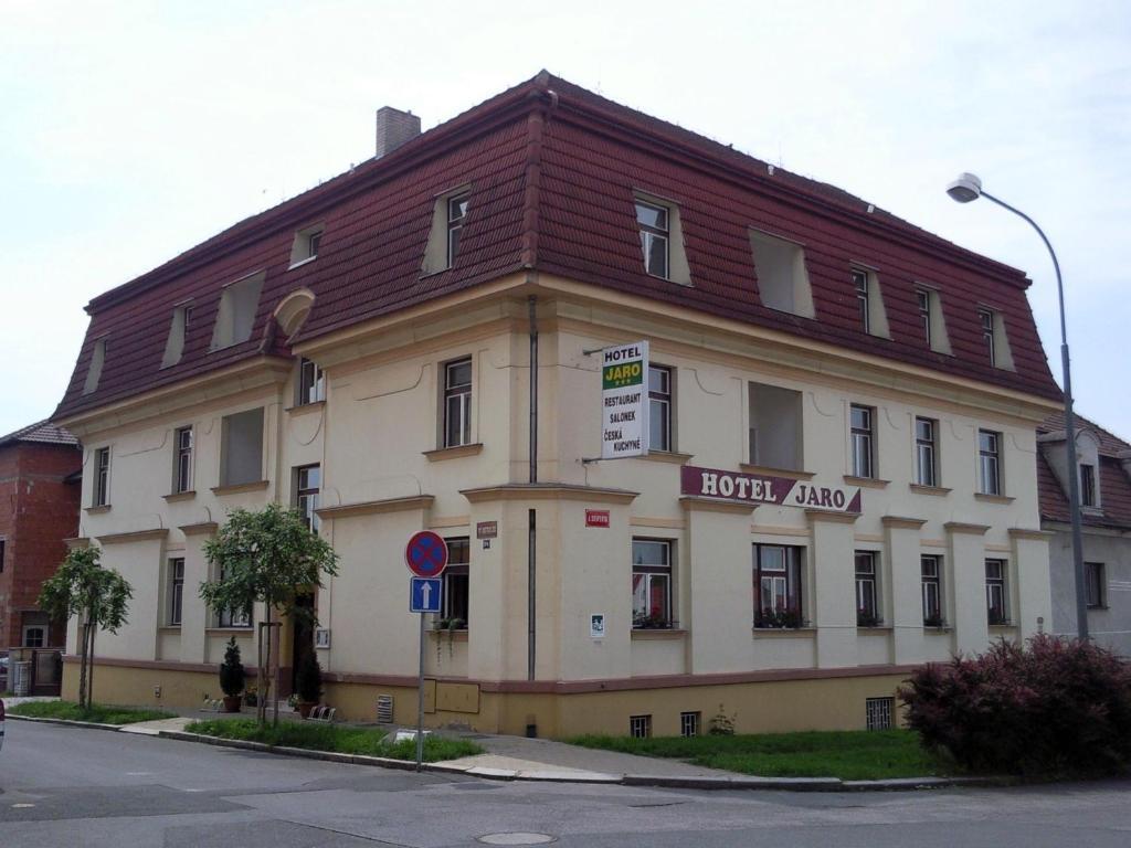 Hotel Jaro เมลนิค ภายนอก รูปภาพ